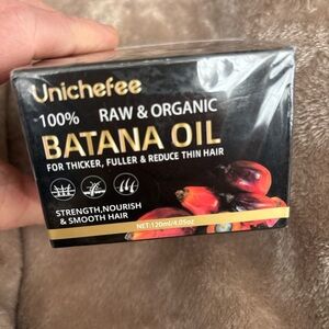 🔅5/$20 
Unichefee 100% Raw Batana Oil 4oz Organic Hair Growth Thickening